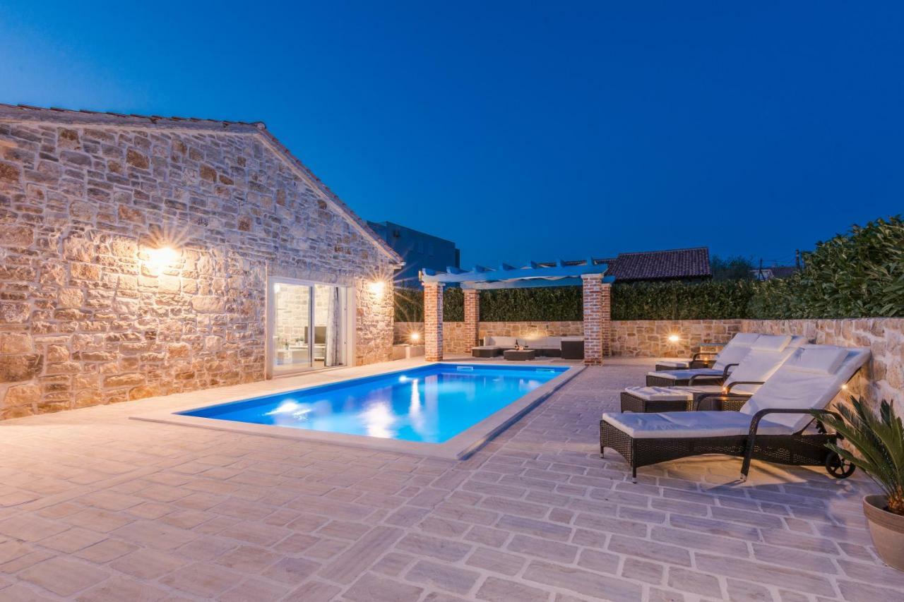 Villa Delozija Sukosan Exterior photo