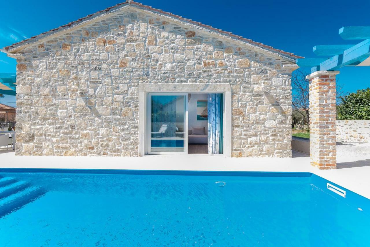 Villa Delozija Sukosan Exterior photo